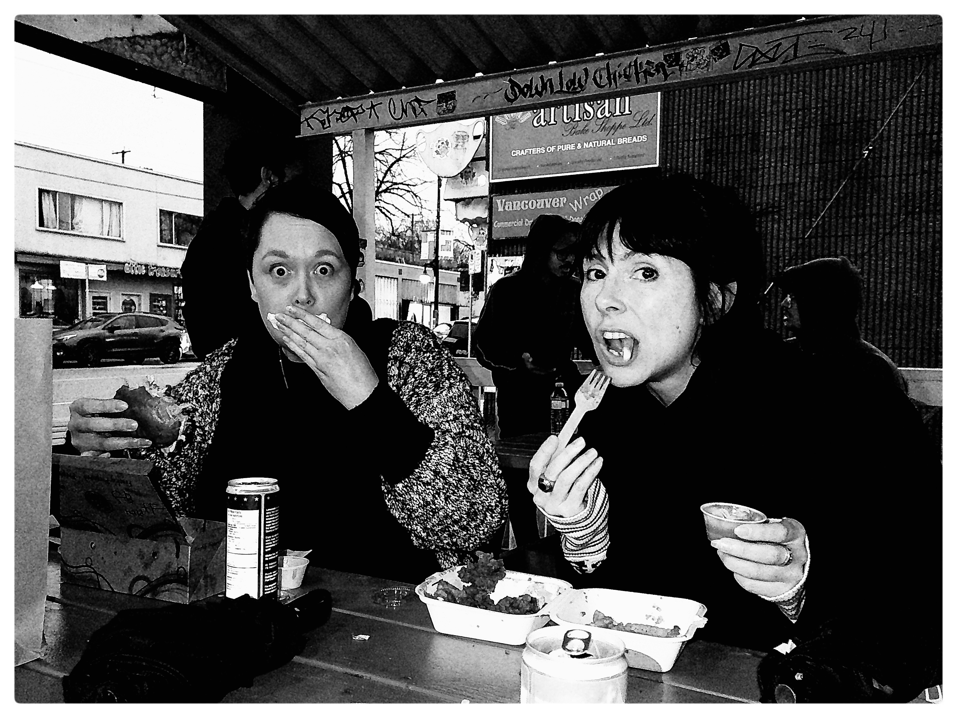 Nicole and Meghan eating chicken Custom Preset (High Contrast B/W