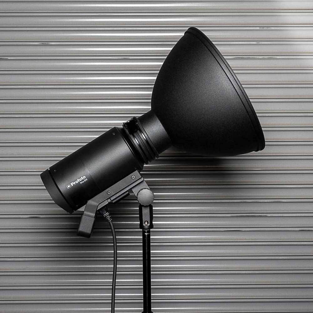 Profoto Pro-D3 1250W Head with Magnum Reflector White