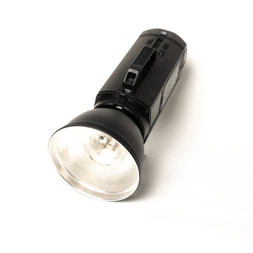 Used Light Rein LR6 Battery Powered 600w/s Strobe (For Canon) - Image 3