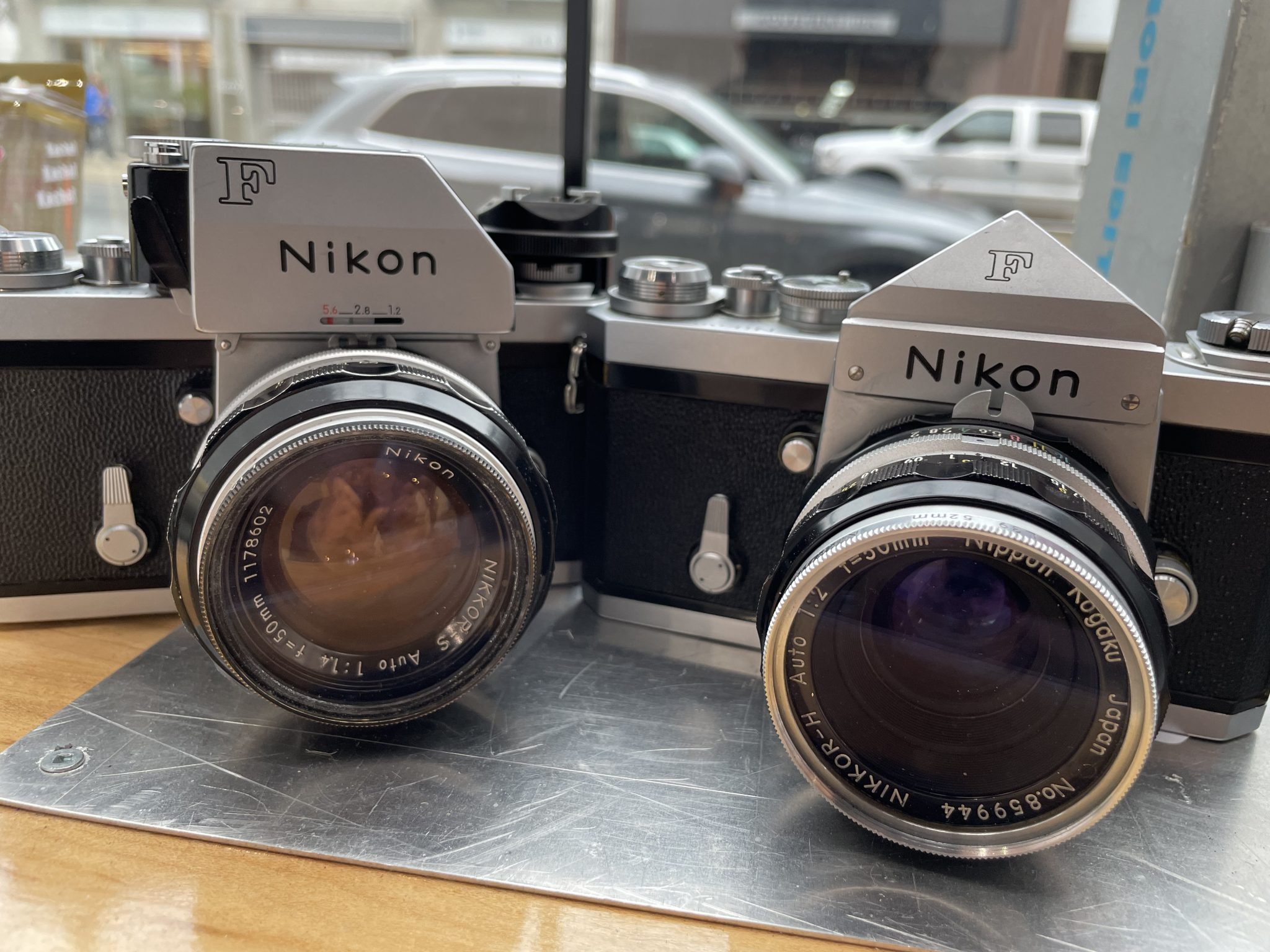 Nikon F, F2 and F3 Nikon’s manual focus professional tanks! Beau