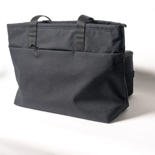Used Moment M-TW Tote Camera Bag W/ Camera cube - Image 2