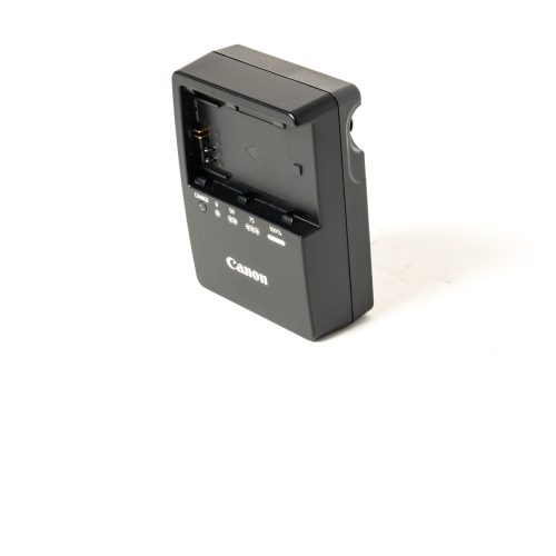 Canon battery charger LC-E6
