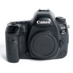 Canon EOS 5D Mark IV