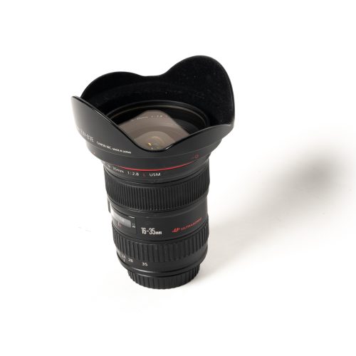 Used Canon EF 16-35mm f/2.8 L USM - Image 2