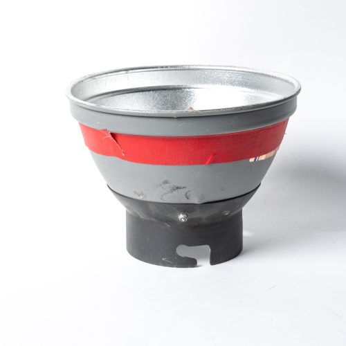 Used Dynalite 4040 7" grid reflector - Image 2