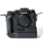 Fujifilm X-T2 Body Black w/ Vert battery grip