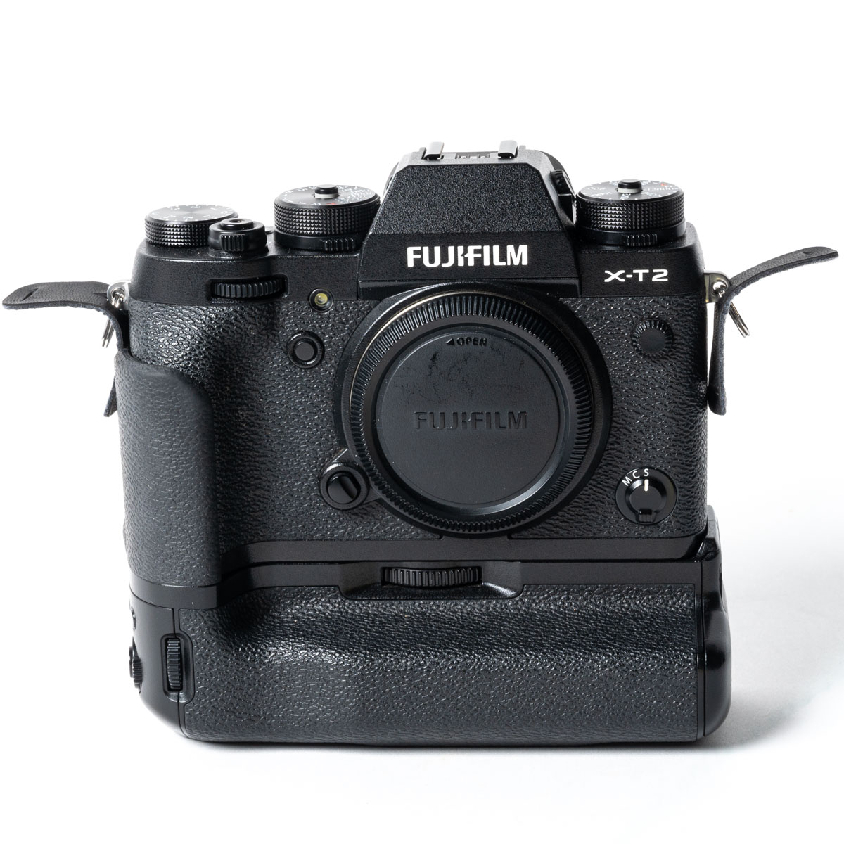 Fujifilm X-T2 Body Black w/ Vert battery grip