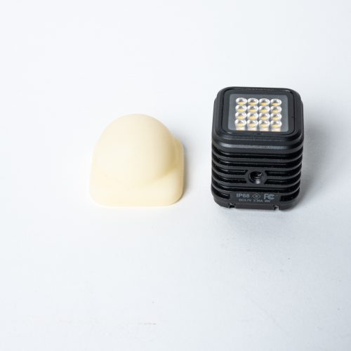 Includes: Diffusion cap, No charge cord