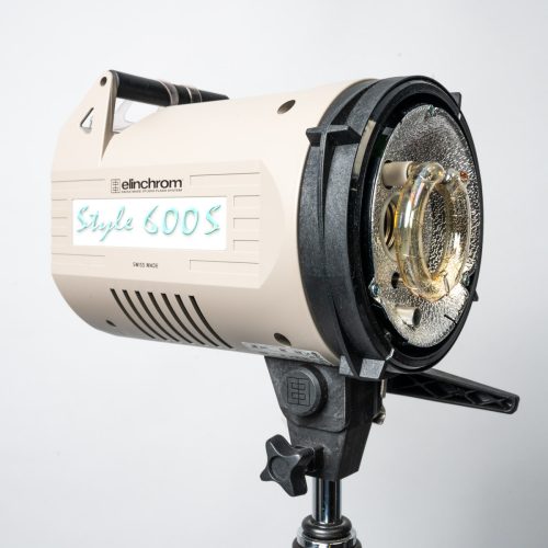 Elinchrom Style 600 S with softbox