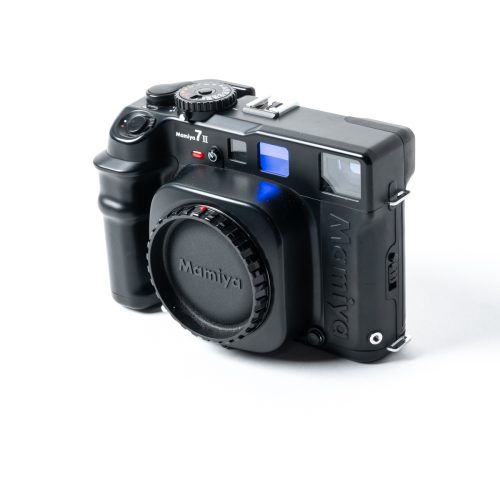 Used Mamiya 7 II Black Full Kit - Image 2