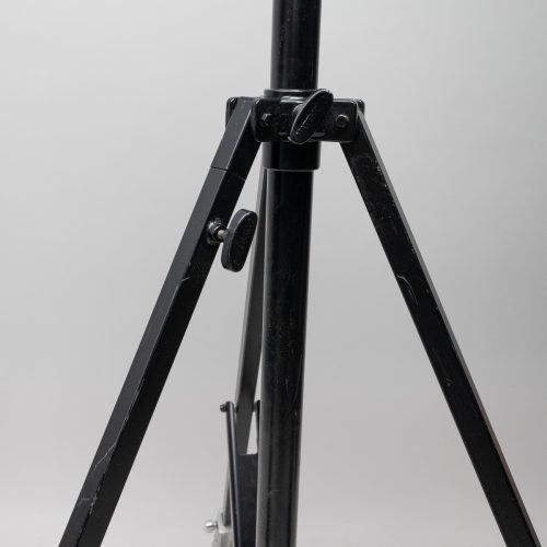 Matthews crank stand with wheels adjustable leg