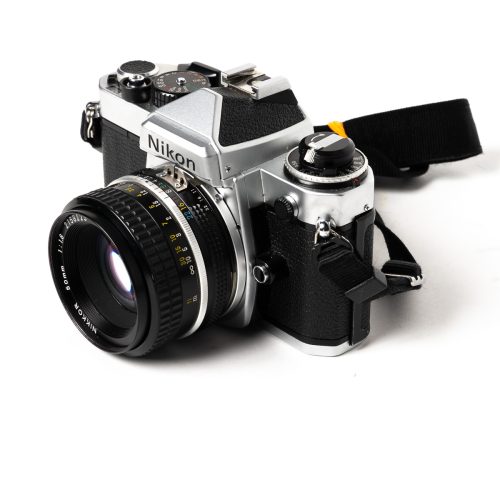 Used Nikon FE w/ Nikon Nikkor 50mm f1.8 - Image 2