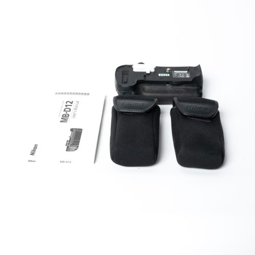 Nikon MB D12 Battery Grip