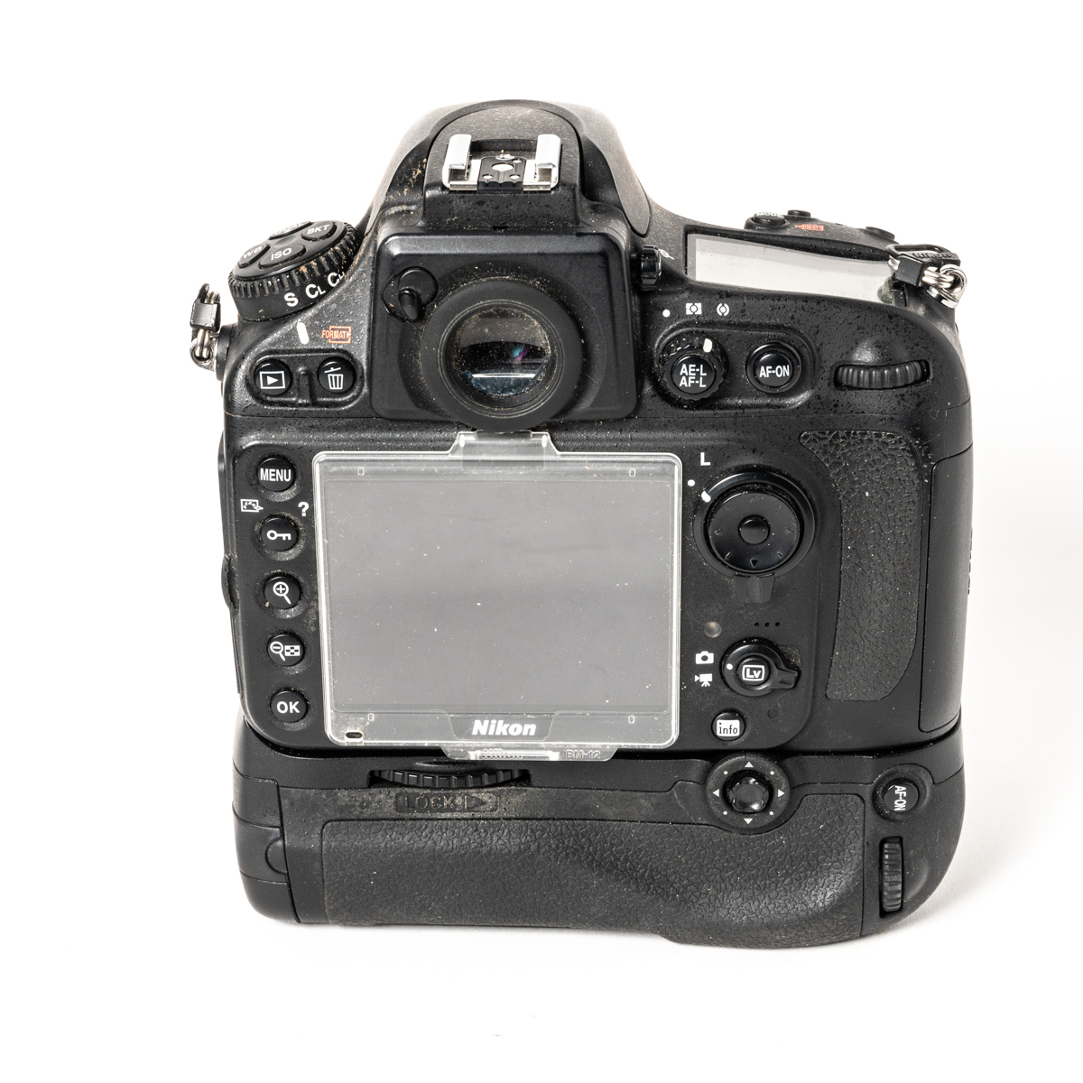 Used Nikon D800 body w/grip – Beau Photo Supplies Inc.