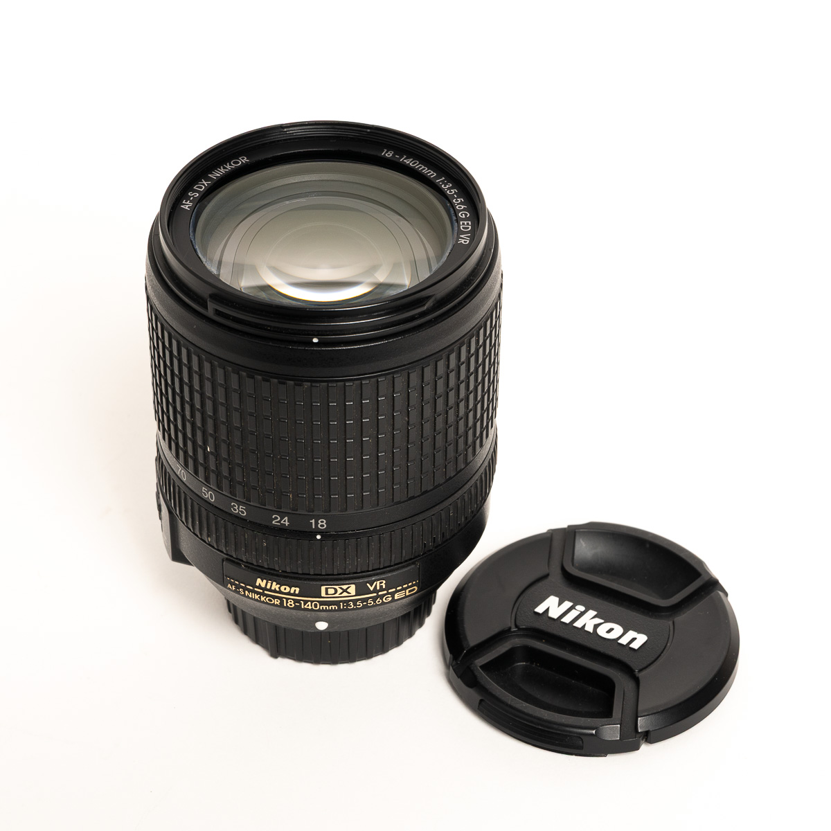 Nikon AF-S DX 18-140 f3.5 - 5.6G VR lens