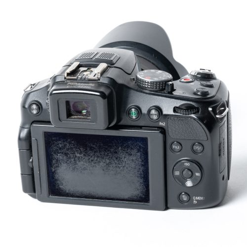 Panasonic Lumix DMC-FZ200 Camera