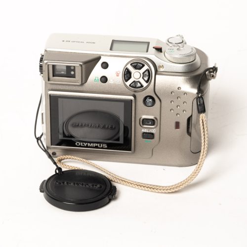 Olympus Camedia C-3020 Ultrazoom