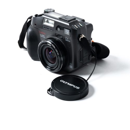 Used Olympus C-7070 - Image 2