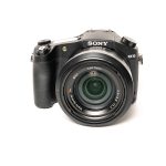 Sony RX 10 w/ 8.8-73.3 lens