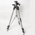 Bogen 3058 tripod with Manfrotto 160 3 way head Image